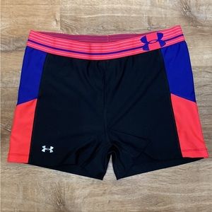 Women’s Under Armour HeatGear compression shorts size large